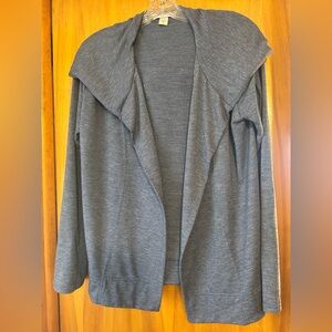 Open front sweatshirt with pockets and hood